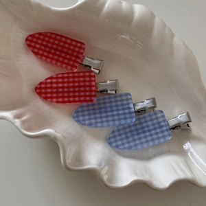 Retro plaid duckbill hair clips set in red and blue colors for side bangs and styling
