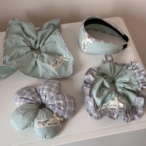 Pastel green and checkered hair accessory set with scrunchies and headbands