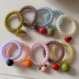 Lot de 10 élastiques à cheveux spirales avec breloques de fruits et design coloré
