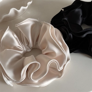 Chouchous Élégants en Satin Pour Femmes Bordure Volantée Wood Ear Edge Élastiques à Cheveux Brillants Accessoires de Coiffure Couleur Unie