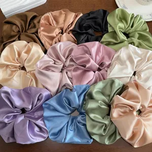 Chouchous en Satin Élégants Texture Crème Élastiques Cheveux Oversize pour Femmes Vintage Soft Silk Feel Fait à la Main Accessoires de Mode