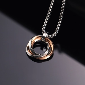 Collier à pendentif trois anneaux entrelacés en argent et or rose en acier inoxydable