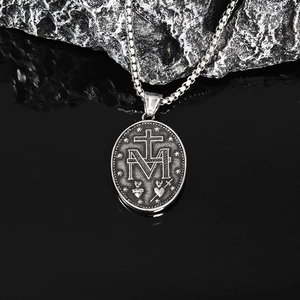 Pendentif ovale religieux en acier argenté rétro avec médaille miraculeuse sur roche noire