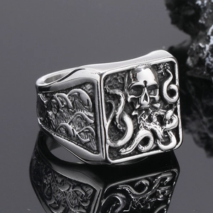 Bague Gothique Vintage pour Hommes avec Crâne de Pieuvre en Acier Inoxydable Punk Hip Hop Biker Chevalière Bijoux Rétro Cadeau