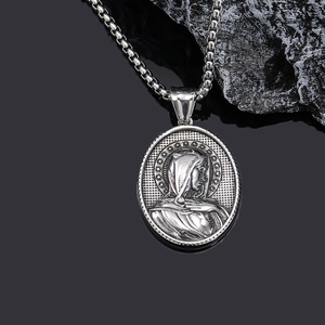 Pendente ovale della Vergine Maria in acciaio inossidabile argento con catena box