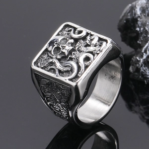 Bague chevalière rétro en acier pour homme avec motif crâne de pieuvre et style punk