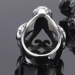 Detailed macro shot of the vintage punk octopus ring's hollow inner band structure