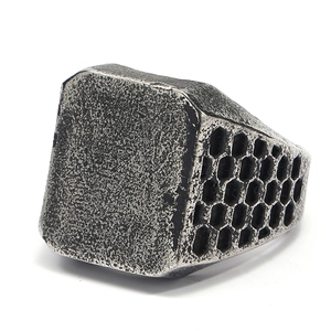 Men's punk geometric signet ring in distressed silver with honeycomb side patterns