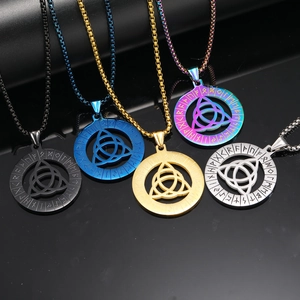 Vintage Nordische Wikinger Keltischer Knoten Triquetra Rune Anhänger Halskette Titanstahl Hohl Rund Anhänger Für Herren Schmuck