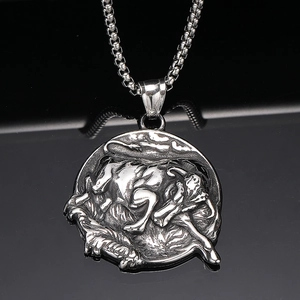 Retro punk style bull head animal pendant necklace in vintage silver finish on black base