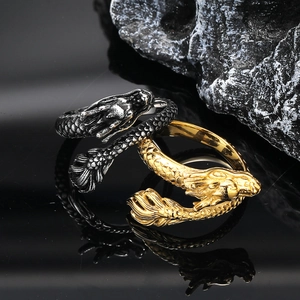 Vintage Punk Titanium Steel Chinese Dragon Ring For Men Domineering Relief Scale Texture Rhinestone Inlaid Zodiac Ring Jewelry