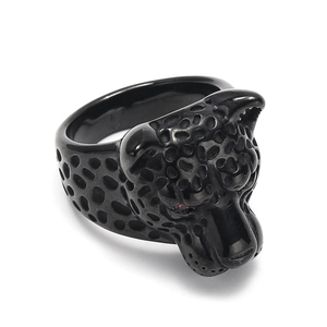 Retro hip-hop black leopard head ring with red rhinestone eyes for men in punk style