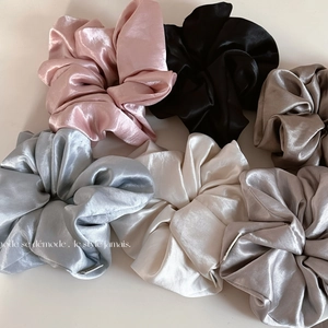 Glossy Satin Oversized Scrunchies Elegant Solid Color Elastic Hair Ties High Shine Large Hair Rings For Women Daily Styling