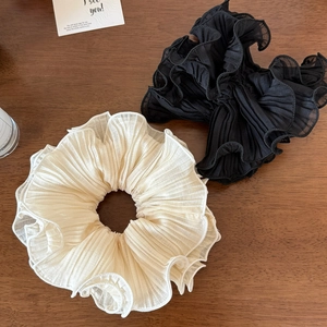 Chouchous élégants surdimensionnés en mousseline plissée noire et crème pour femmes