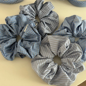 Lot de chouchous en tissu à rayures et carreaux bleus pour coiffures décontractées