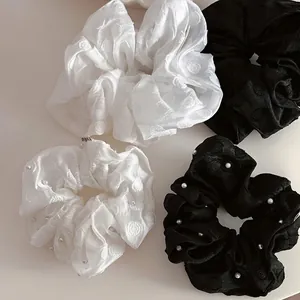 Vintage Jacquard Fabric Scrunchies With Faux Artificial Pearl Embroidery Heart Pattern Large Hair Ties For Women Daily Hair Accessories