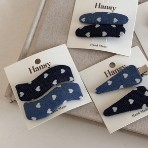 Denim heart pattern hair clips set including wave and oval shapes on display card