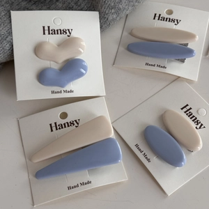 Set di fermagli per capelli blu opaco stile Morandi in eleganti forme a cuore e ovali