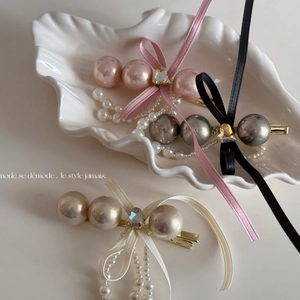 Elegant Bow Hair Clip With Faux Artificial Pearl Tassel Rhinestone Heart Satin Ribbon Duckbill Clip French Style Women Hair Accessories