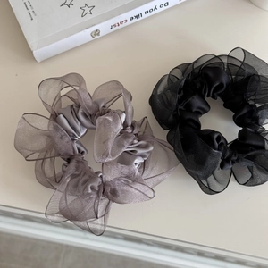 Eleganter Großer Organza Schleife Haargummi Handgefertigt Plissiert Doppellagig Satin Stoff Haargummi Süßes Band Haarring Damen