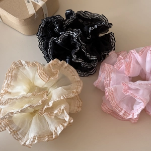Three-piece large mesh scrunchie set with vintage gingham lace edges and high elasticity