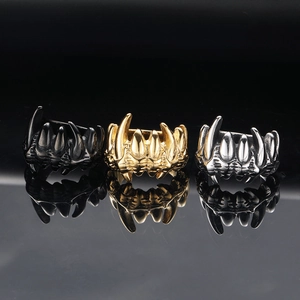 Herren Gothic Monster Klaue Fangzähne Ring Titanstahl Punk Hip Hop Biker Ring Retro Schmuck Gold Schwarz Silber