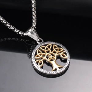 Collier pendentif arbre de vie bicolore unique avec motifs de nœuds celtiques en acier