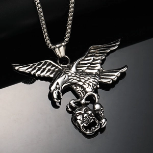 Pendentif aigle punk tenant un crâne en acier inoxydable avec chaîne boîte pour hommes