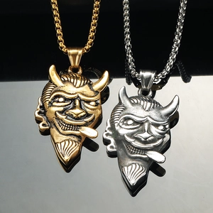 Pendentifs crâne à cornes du diable style punk vintage en acier doré et argenté
