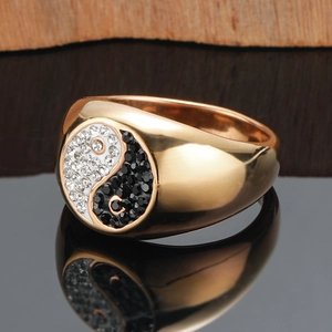 Rose gold Tai Chi Yin Yang ring with black and white crystal inlay for men and women