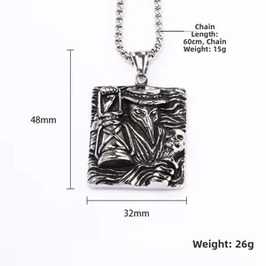 Pendentif docteur de la peste gothique en argent vieilli avec une chaîne de 60cm