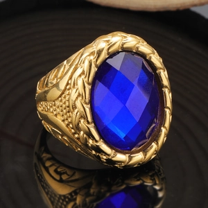 Vintage-Ring aus Gold-Titan mit geflochtenem Muster und blauem Edelstein für Herren