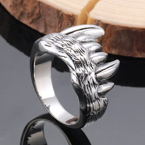 Bague en Acier Inoxydable Vintage pour Hommes Griffes de Monstre Crocs Punk Rétro Talon Band Ring Bijoux Gothiques Homme Poli