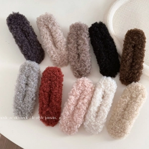 10er-Set Plüsch-Entenschnabel-Haarspangen in Morandi-Farben mit weicher Fleece-Textur