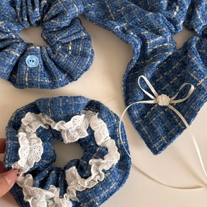 Blue tweed scrunchie set with button and lace details for elegant low ponytail styles