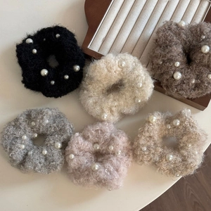 Chouchous Doux en Laine d'Agneau Synthétique Avec Künstliche Perles Élastiques à Cheveux en Peluche pour Femmes Filles Hiver