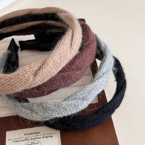 Set di fasce per capelli in maglia intrecciata con dentini antiscivolo per l'inverno