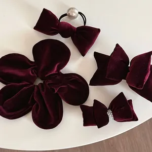 Vintage Velvet Bow Hair Clip For Women Elegant Autumn Winter Large Hairpin Spring Clip Handmade Hair Accessories Headwear