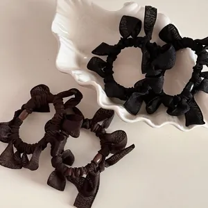 Chouchous à Nœud Plissé de Style Coréen pour Femmes Chouchou Élégant en Tissu Élastiques à Haute Élasticité pour Queue de Cheval