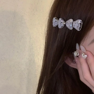 Barrette à Cheveux Nœud Papillon en Strass Exquise pour Femmes Pince à Bec de Canard en Alliage d'Argent Élégante Accessoires Cheveux