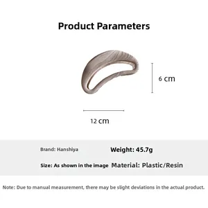 Detailed size specifications for the large bow hair claw clip showing 12cm length