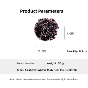Pince à cheveux en tissu fleuri aux dimensions 9x9cm avec une base en plastique de 8,3cm