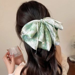 Grande Pince à Cheveux Nœud en Satin Française Teinture Tie Dye Vert Ruban Satin Pendentif Künstliche Perle Élégante Accessoires Vintage Femmes