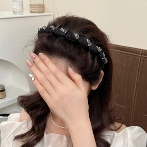 Women Black Twisted Fabric Headband Luxury Rhinestone Punk Spike Hair Band Elegant High Cranium Princess Headhoop Fashion Hair Accessories