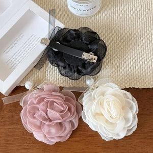Lot de 3 barrettes à fleurs en organza avec perles et pinces à bec de canard en métal