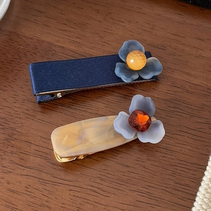 Pince à Cheveux Fleur Dépolie Coréenne Exquise Pétales 3D Acétate Bec de Canard Élégante Pince à Frange Faite à la Main Bijoux Femme