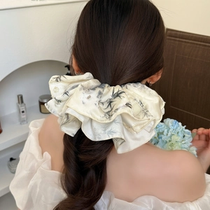 Elegant bamboo floral print silk scrunchie with multi-layer pleated design for women