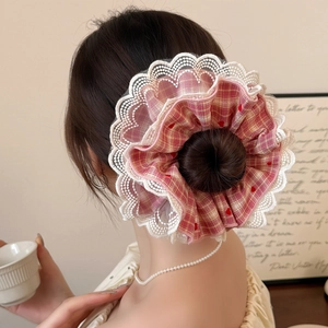 Korean Style Pink Plaid Heart Pattern Scrunchie With White Lace Edge Handmade High Elastic Fabric Hair Ring Accessories For Women
