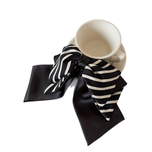 Elegante fermaglio per capelli con fiocco zebrato in raso liscio da donna