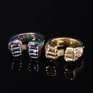 Bague Ouverte Poing en Acier Titane Punk Pour Hommes Femmes Gothic Rock Streetwear Bague Ajustable en Acier Inoxydable Bijoux Cadeau
